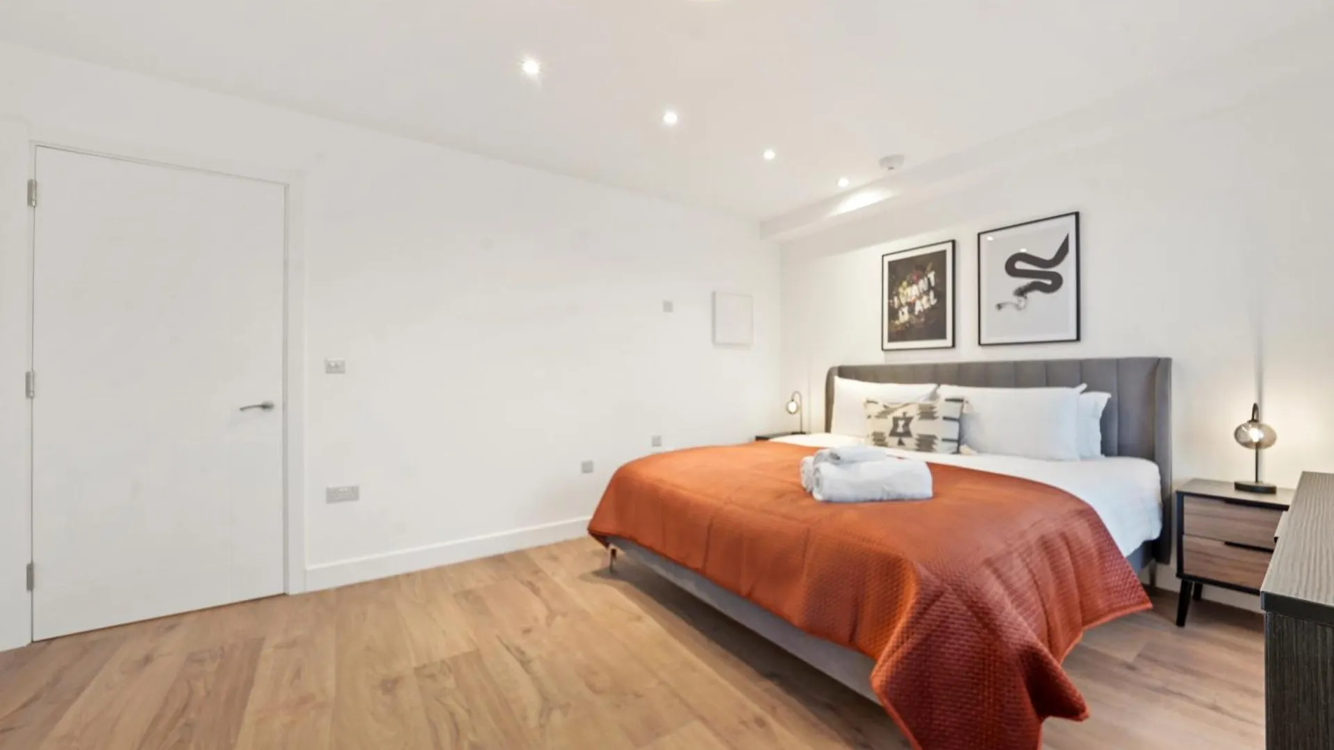 Stylish & Spacious Modern Apartments Near Dalston Kingsland Station London United Kingdom