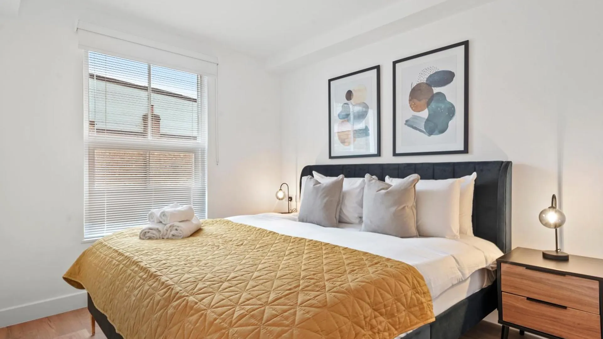 Stylish & Spacious Modern Apartments Near Dalston Kingsland Station London 0*,